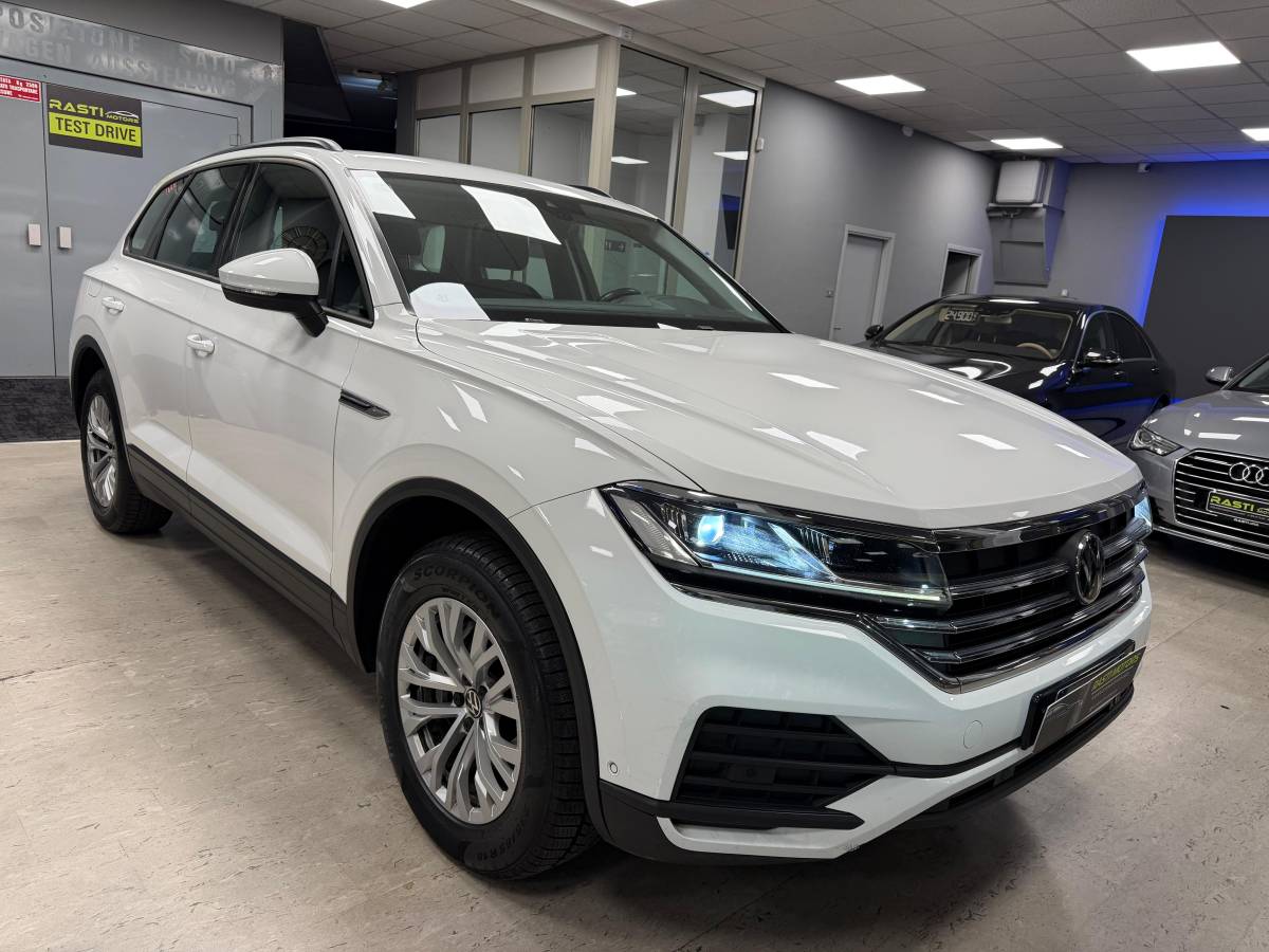 Volkswagen Touareg 3.0 231 cv 2021
