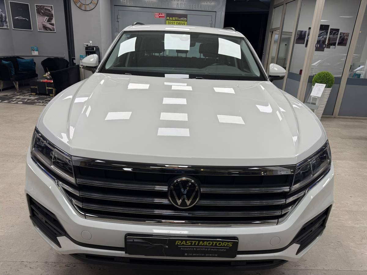 Volkswagen Touareg 3.0 231 cv 2021