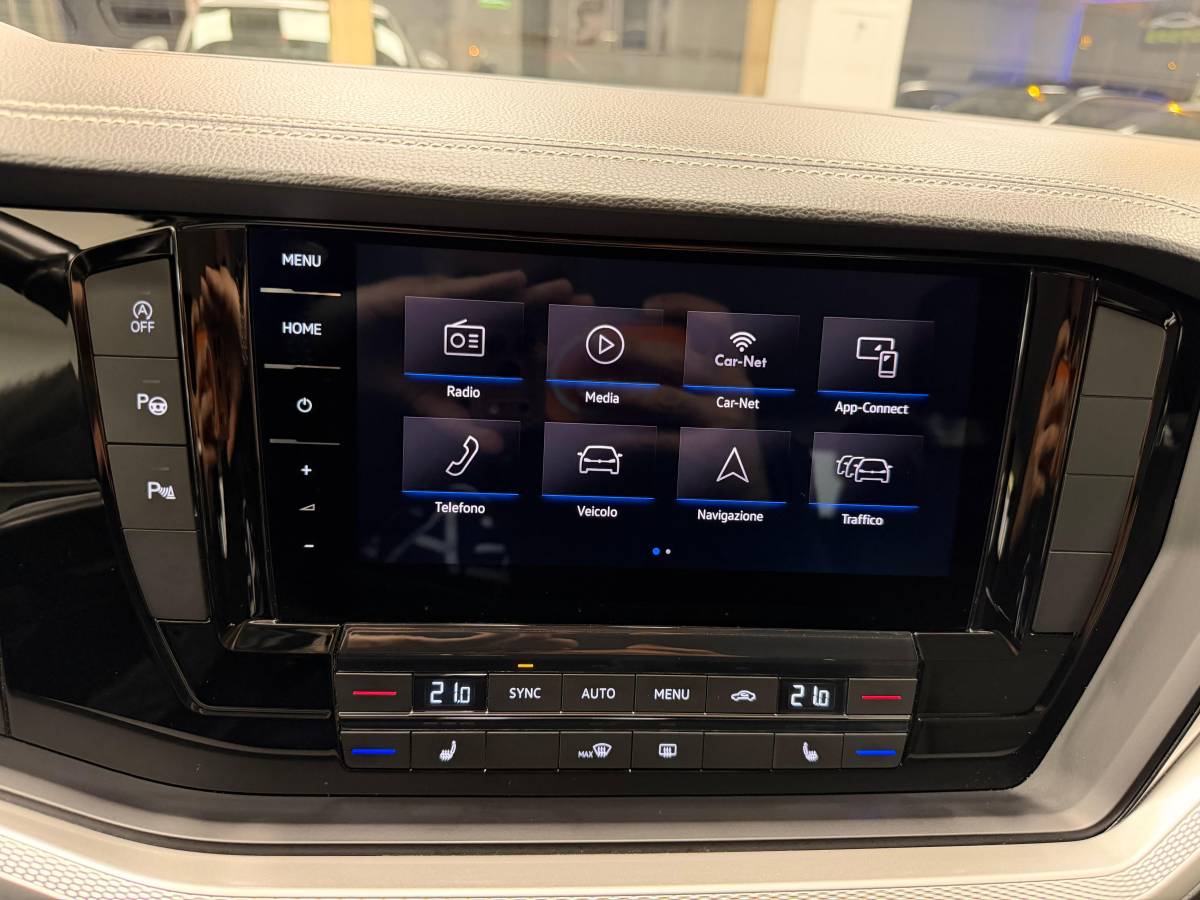 Volkswagen Touareg 3.0 231 cv 2021