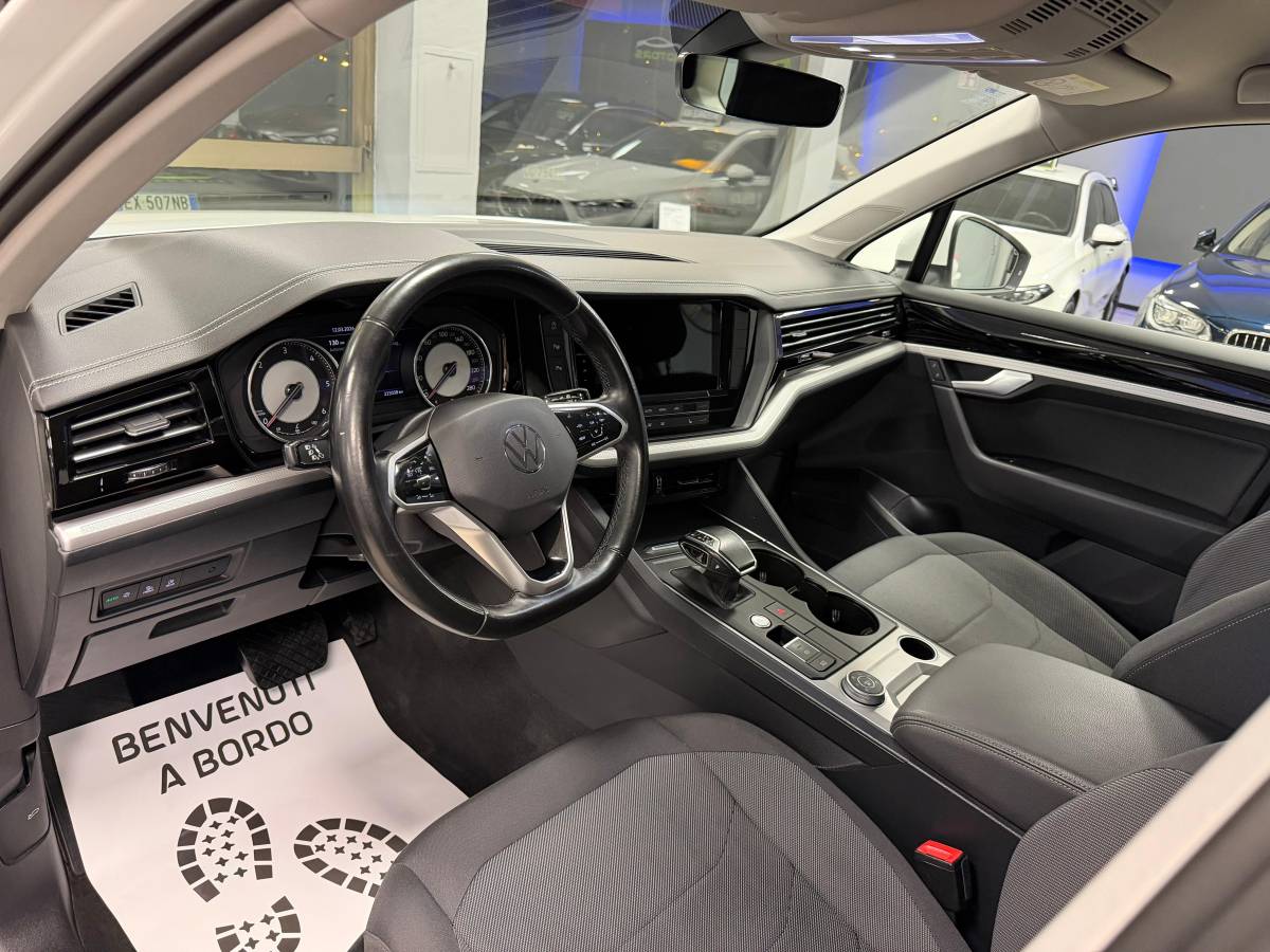 Volkswagen Touareg 3.0 231 cv 2021
