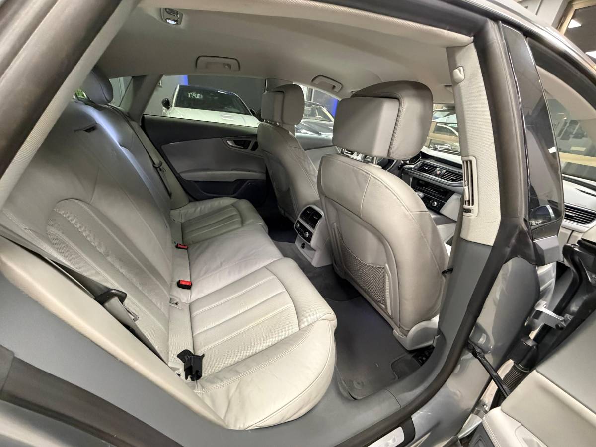 Audi a7 3.0 204 cv super accessoriata