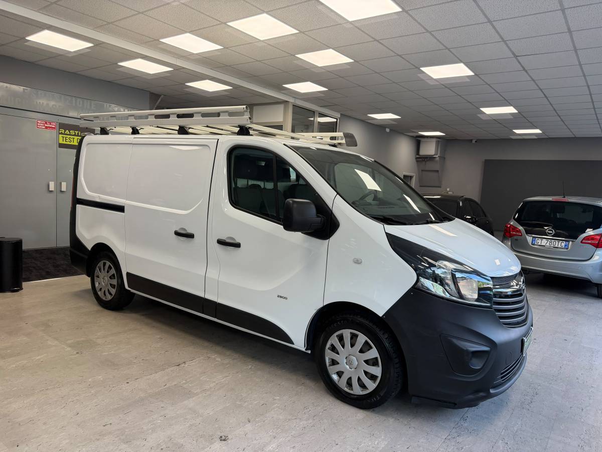 Opel vivaro 1.6 125 cv 3 posti 2016 euro 6B